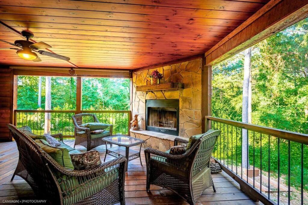 Iron Horse Lodge Sleeps 18, Games, Fire Pit, Hot Tub, Ev, More Broken Bow Luaran gambar